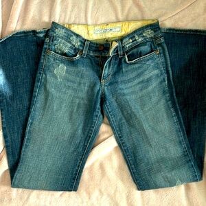 98%cotton Joe’s denim jeans destressed